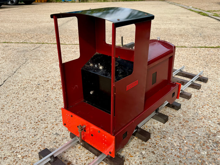 Second Hand 5" Gauge Maxitrak Ruston 0-4-0
