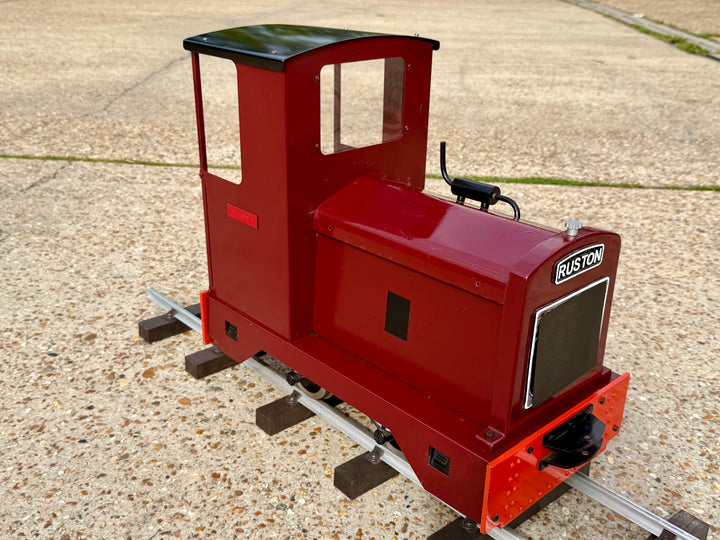 Second Hand 5" Gauge Maxitrak Ruston 0-4-0