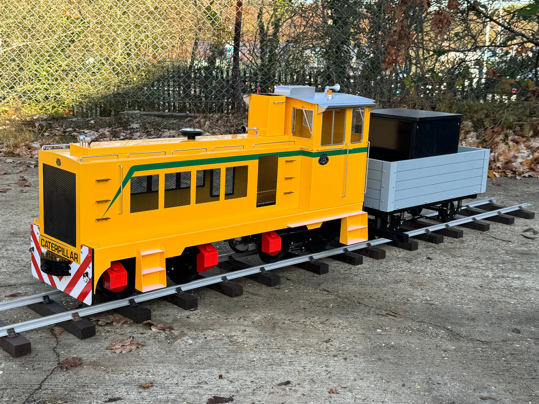 Maxitrak 5" Baldwin Gauge Heavy Diesel Garden Railway Set