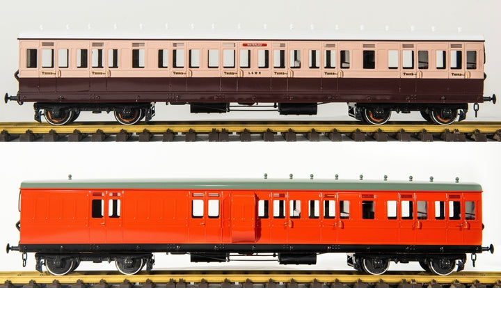 1:32 Scale L&amp;SWR Suburban Coaches