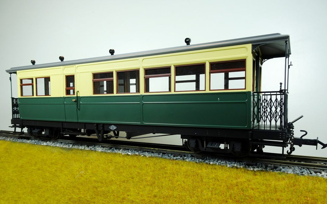 Welshpool &amp; Llanfair Pickering Coaches