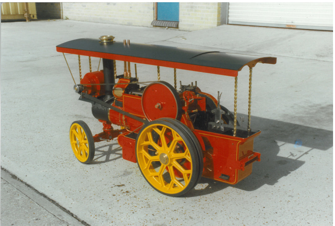 Maxitrak 3" Scale Aveling &amp; Porter Road Tractor