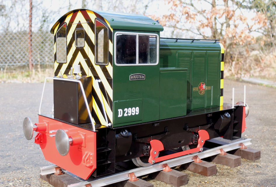 Maxitrak 5" Gauge Brush 0-4-0