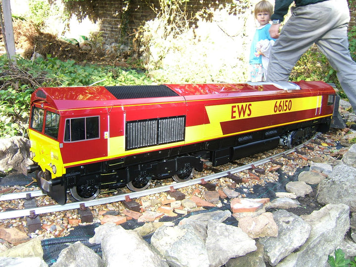 Maxitrak 5" Class 66-59 battery electric locomotive