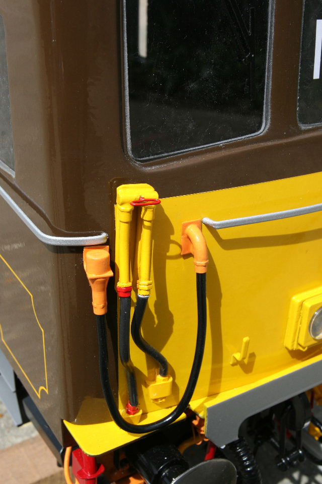 Maxitrak 5" Class 73 battery electric locomotive