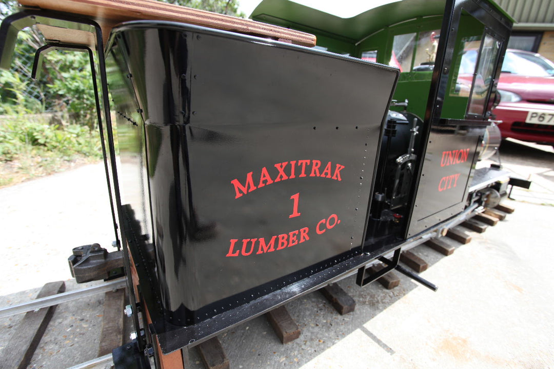 Maxitrak 7 1/4" Forney 2-4-4 Live Steam Locomotive