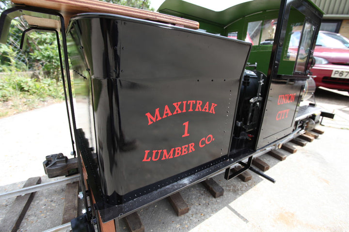 Maxitrak 7 1/4" Forney 2-4-4 Live Steam Locomotive