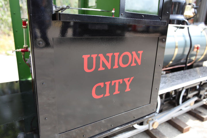 Maxitrak 7 1/4" Forney 2-4-4 Live Steam Locomotive