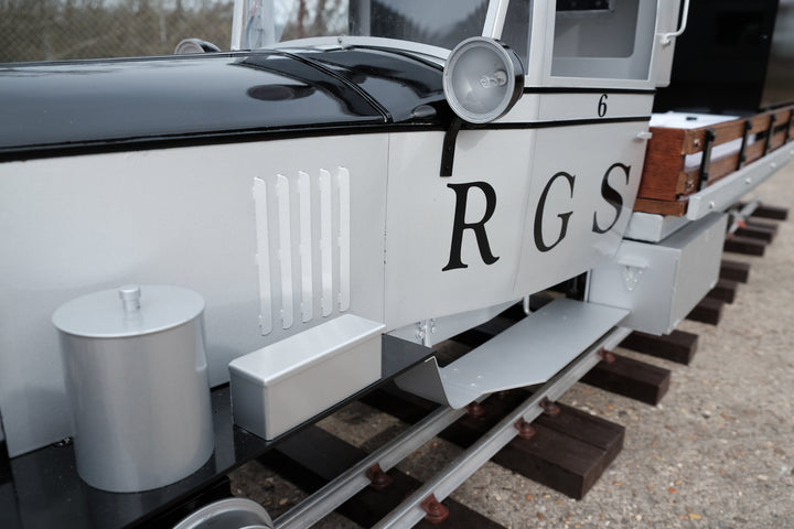 Maxitrak 7 1/4" Goose No6 battery electric locomotive
