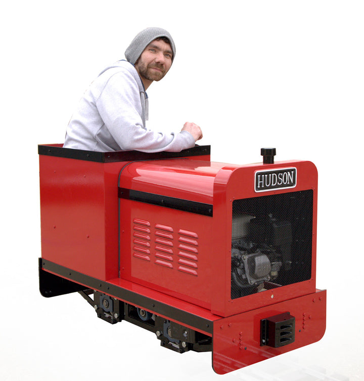 Maxitrak 7 1/4" - 10 1/4" Hudson battery electric locomotive