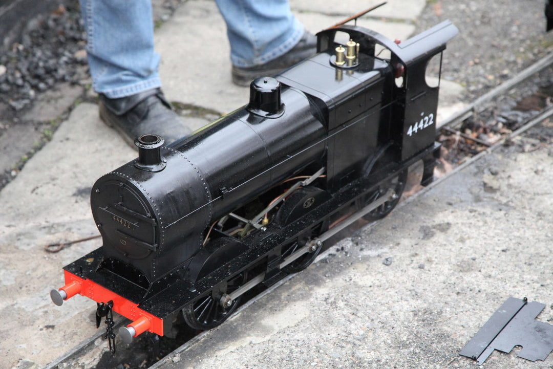 Maxitrak 5" L.M.S 4F Live Steam Locomotive