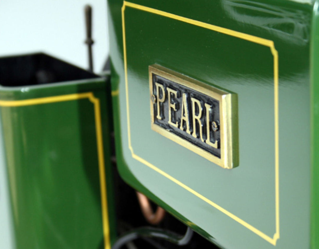 Maxitrak 5" &amp; 7 1/4" Pearl Live Steam Locomotive