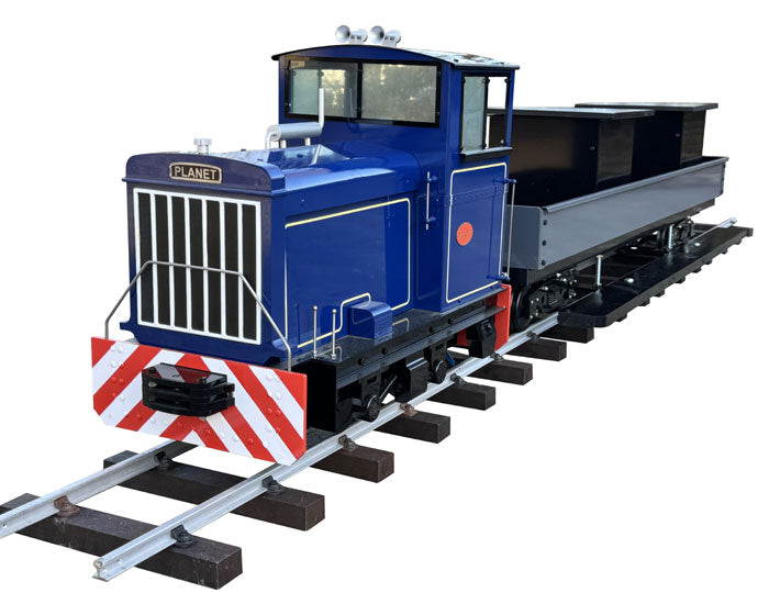 Maxitrak Planet 5" Gauge Passenger Light Diesel Garden Railway Set