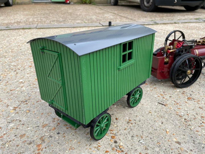 Maxitrak 3/4" Scale Living Van