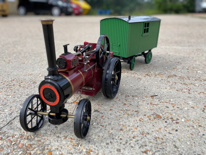 Maxitrak 3/4" Scale Living Van