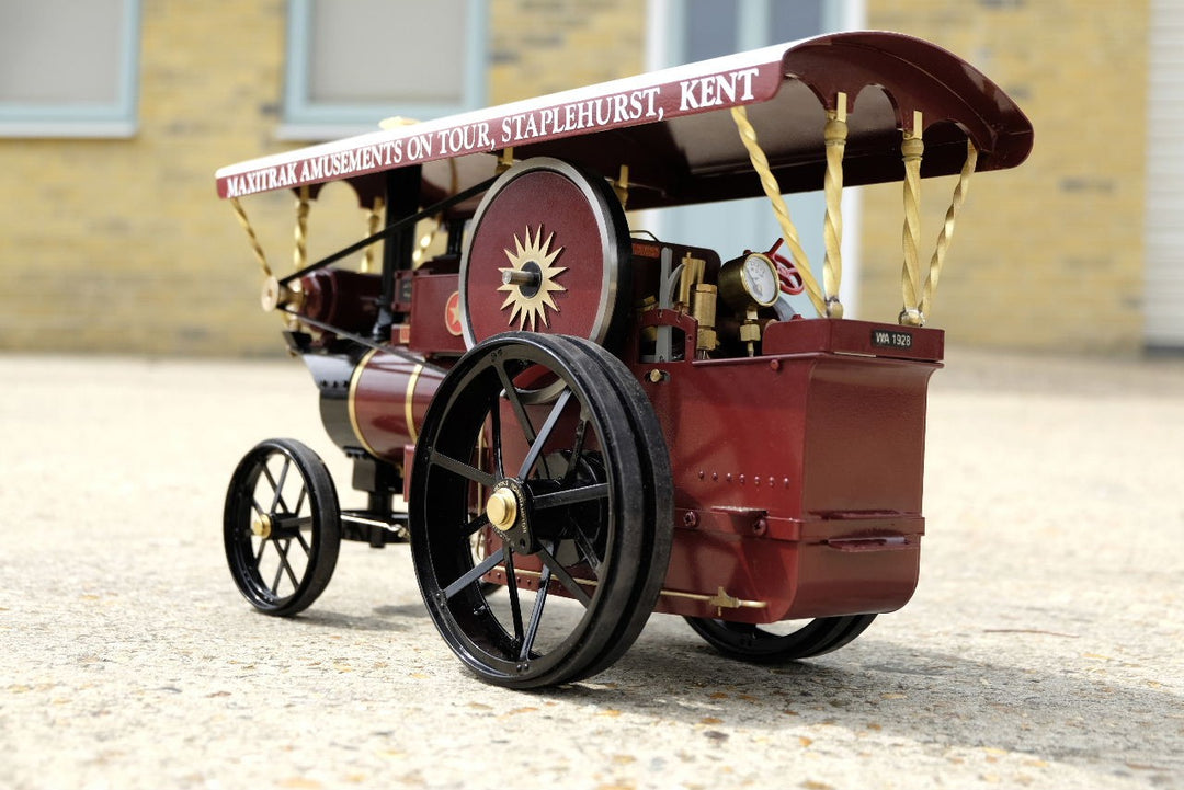 ALLCHIN 3/4" Scale Showman maroon rear right